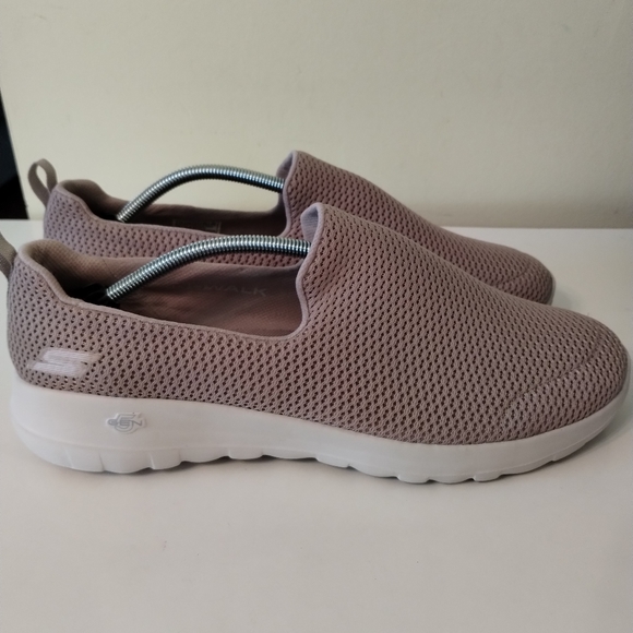 Skechers Women's  Goga Max sneakers - Picture 3 of 11